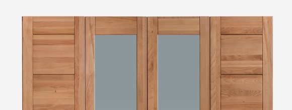 4-trg. Schrank Kleiderschrank Spiegelschrank Kernbuche massiv ge�lt