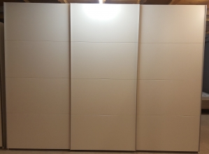 Schwebet�ren Schrank EASY PLUS Kleiderschrank Wei� Versand m�glich B�H