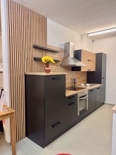 Einbauk�che K�che LAVIA MUSTER K�che Anrichte H�ngeschrank schwarz Artisan Eiche 330 cm Ausstellungsst�ck in B�hne