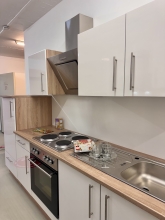 Einbauk�che K�che SANTORIN MUSTER K�che Anrichte H�ngeschrank Lack wei� Sonoma Eiche 270 cm Ausstellungsst�ck in B�hne