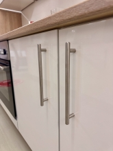 Einbauk�che K�che SANTORIN MUSTER K�che Anrichte H�ngeschrank Lack wei� Sonoma Eiche 270 cm Ausstellungsst�ck in B�hne