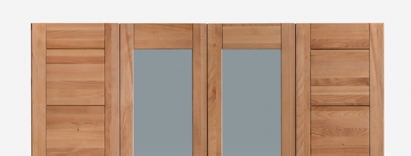 4-trg. Schrank Kleiderschrank Spiegelschrank Kernbuche massiv ge�lt